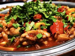 -老滇山寨•云南特色菜•地方菜•民族风情歌舞表演(金碧店)