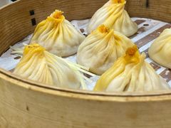 手拆蟹粉小笼包-苏小柳点心·手作小笼包(新街口分院店)