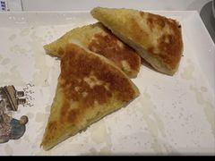 -小船渔村•大连菜•大连焖鱼(黄河路店)