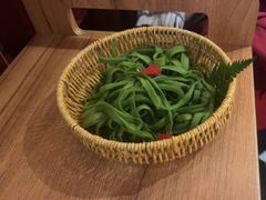 -巴奴毛肚火锅(龙湖锦艺城店)