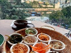 -包整·丝娃娃(甲秀楼景观店)