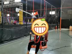 -嘿哟动霸CHUA·新潮玩运动娱乐中心·蹦床滑冰团建乐园