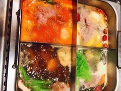 -东巴人鱼豆花火锅(幸福街店)