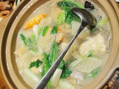 三鲜砂锅-虎哥私房菜(馒头山店)