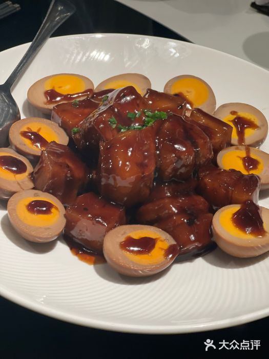 HOMES上海本帮菜(襄阳公园店)特色红烧肉图片