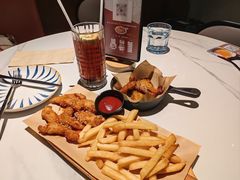 -必胜客(松雷店)