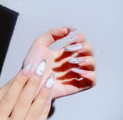 -ONE HEART 美甲美睫品牌店