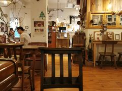 -懒鱼时光馆(沙坪坝店)