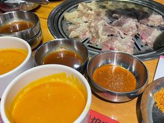 -老炉家木炭烤肉(长江国际店)