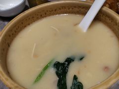 老济南甜沫-闫府私房菜·百年鲁菜(恒隆店)