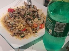 -食鼎记海鲜大排档(美食街店)