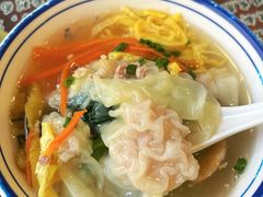 -长人馄饨铺(解放街店)