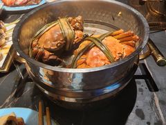 -雍容荟帝王蟹活龙虾展台自助(IFS黑金店)