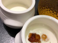 桃胶酸奶-小湘旺臭鳜鱼·新湘菜(马连道路店)