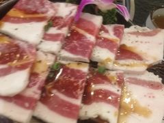 -炙忧烤肉屋(中国铁建广场店)