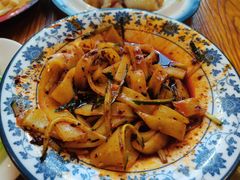 -柴窝堡22号辣子鸡·传承新疆菜