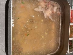 -左庭右院鲜牛肉火锅黑金店(陆家嘴中心店)