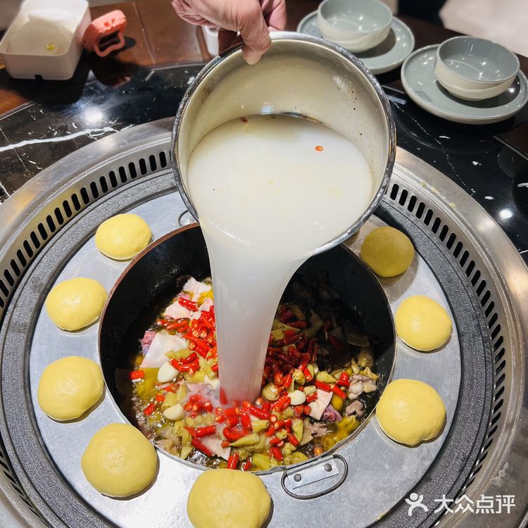 超正宗的长沙柴火鸡登陆上海滩!