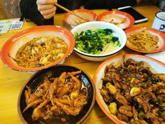 -老三样·美食研究中心(世贸路店)