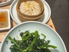 阿婆秃油黄大汤包-弄堂小笼包(天津南开大悦城店)