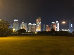 -万绿园