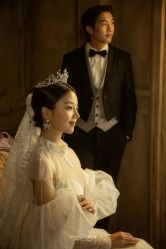 -挪娅婚纱摄影皇家会所
