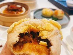 酥皮叉烧包-白天鹅宾馆-宏图府餐厅