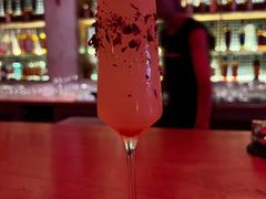 -饮湖威士忌鸡尾酒吧