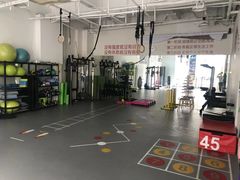 -APT运动康复中心(徐汇万科店)
