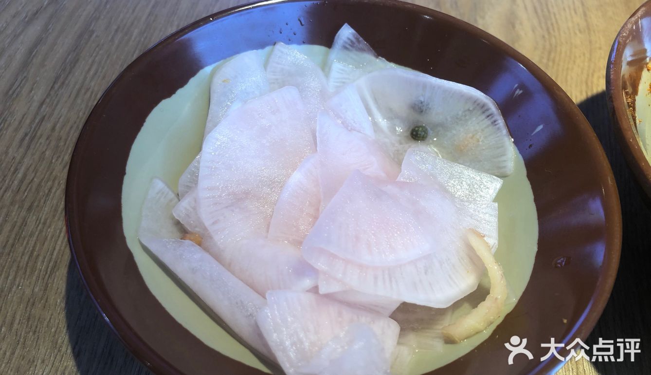 排队人很多，那一定是好吃的