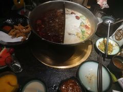 -湊湊火锅·茶憩(新中关购物中心店)