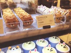-KAKAO FRIENDS(弘大店)