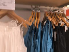 -优衣库(上海虹口龙之梦店)