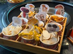 -菌自由丨野生菌火锅特色庭院餐厅(丽江古城店)