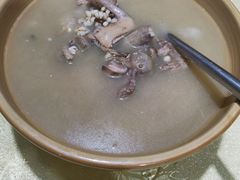 -红旗山庄(圭峰山店)