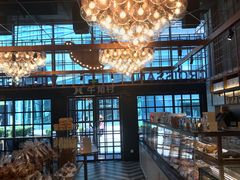 面包甜点陈列柜-牛角村(大族广场店)