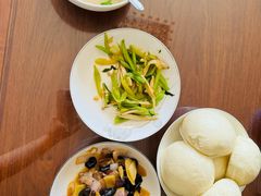 -天鹅到家·保姆月嫂育儿嫂(朝阳店)