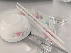 -光海鲜鱼翅餐厅(叻差拉披色路店)