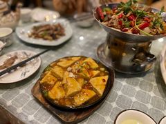 -小厨子私房菜·云南美食店