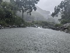 -江南大峡谷军事漂流