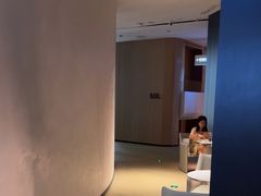 -涨巢·潮玩水疗局