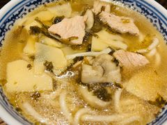 -湖畔居茶楼(湖滨店)