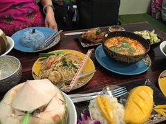 -Pad Thai Kratong Thong by ama