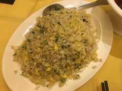 -山明水秀大饭店