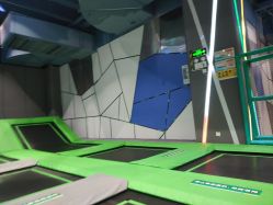 -反弹蹦床公园·亲子乐园·团建·派对(尚品奥莱店)