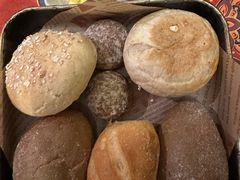 面包篮子-马迭尔德式西餐精酿啤酒屋(中央大街店)