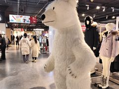 -燕莎奥特莱斯购物中心