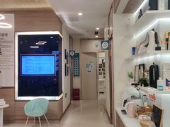 -维乐口腔(美维云门诊陆家嘴店)