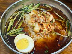 -韩风烤牛肉冷面店