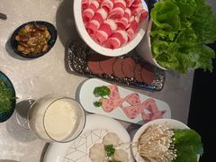 -海上明月海鲜火锅 鲜切牛肉